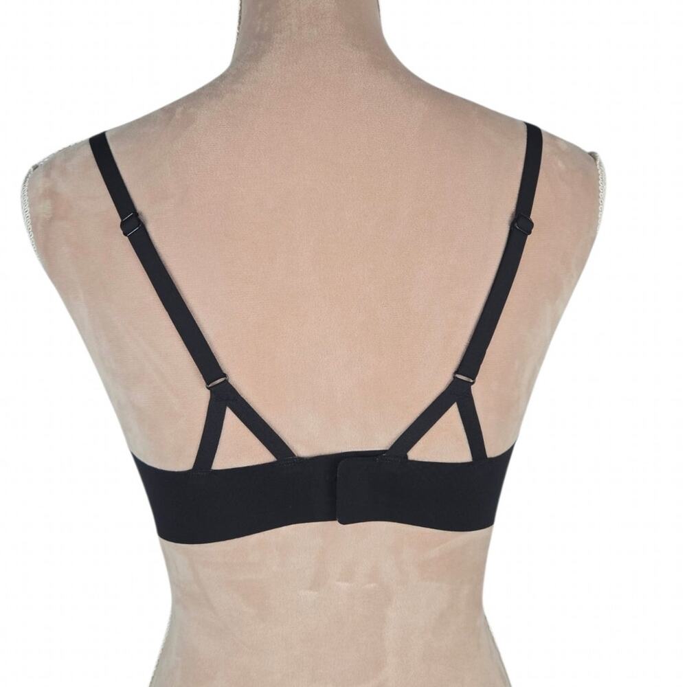 Lululemon Take Shape Bra Wireless Wirefree Padded Light Ultralu Black 34C